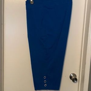 Capris royal blue